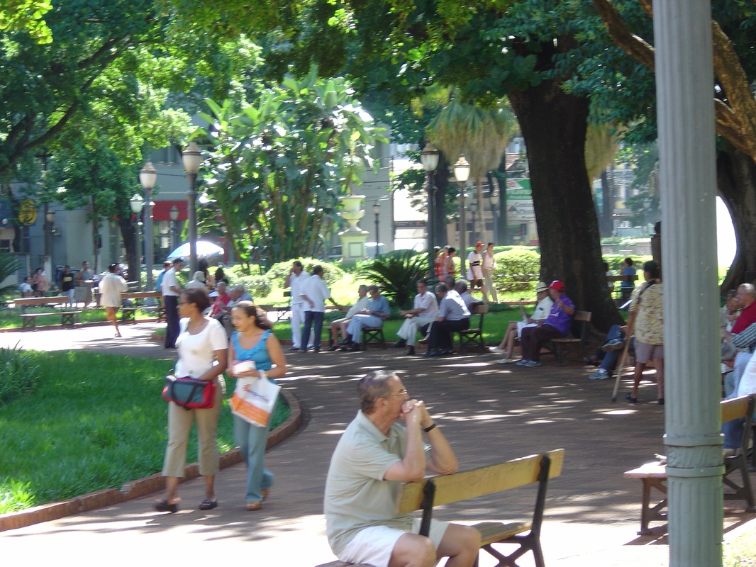 Saturday in the central plaza of Ribeirao Preto