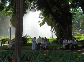 People relaxing in the central plaza of Ribeirao Preto